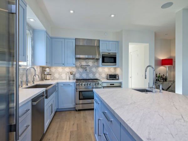 Lovely 2 Bedroom Condo Sleeps 4  Guests in Santa Barbara