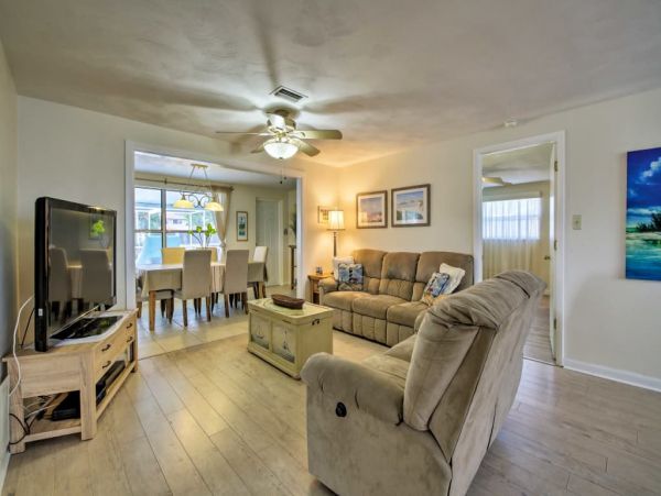 Other Cities  Florida Home 989497