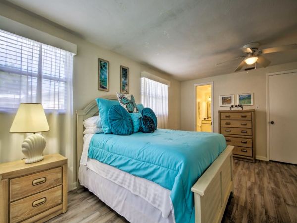 Other Cities  Florida Home 989497