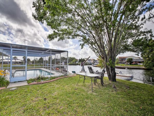 Other Cities  Florida Home 989497