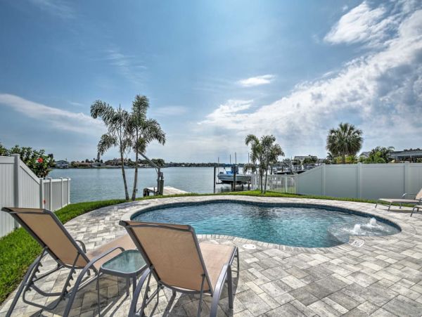 Indian Rocks Indian Shores Home 989500