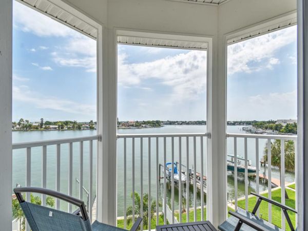 Indian Rocks Indian Shores Home 989500