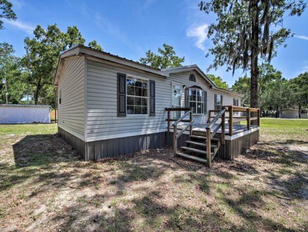 Other Cities  Florida Home 989501