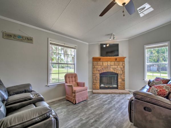 Other Cities  Florida Home 989501