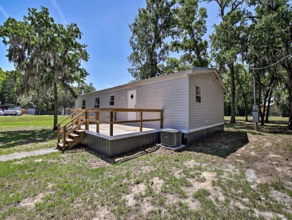 Other Cities  Florida Home 989501