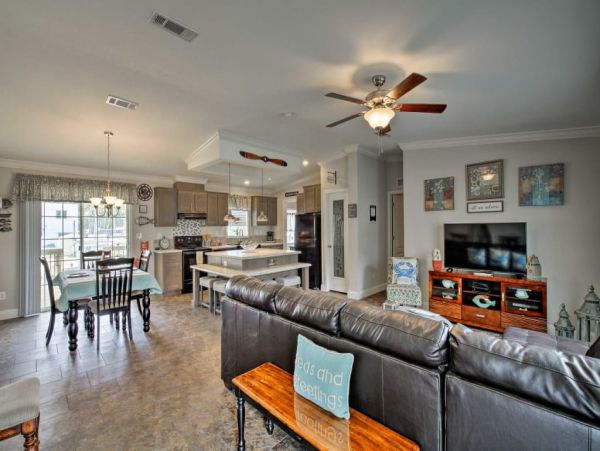 Clearwater Home 989504