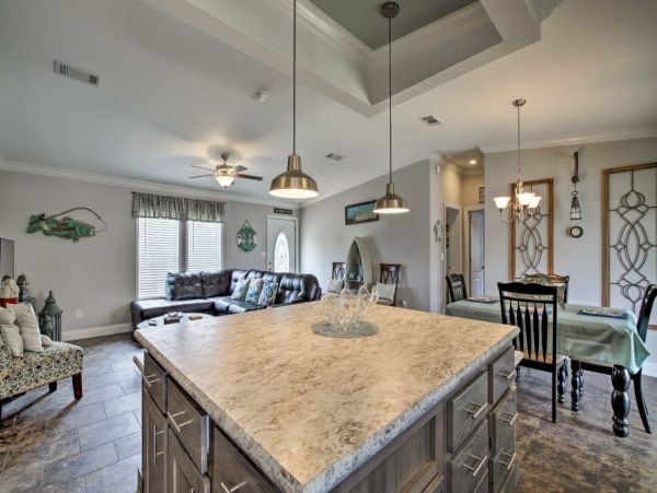 Clearwater Home 989504