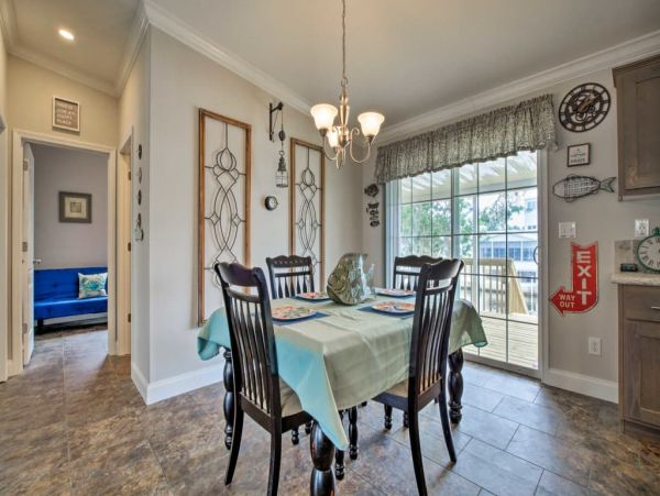 Clearwater Home 989504