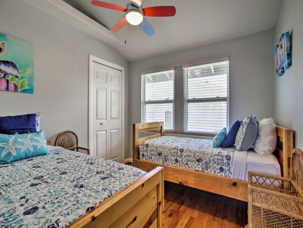Jensen Beach Home 989506
