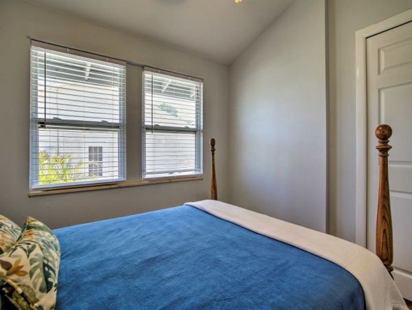Jensen Beach Home 989506