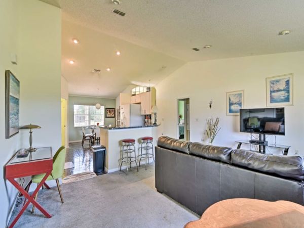 Other Cities  Florida Home 989507