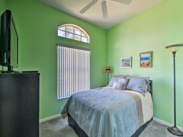 Other Cities  Florida Home 989507