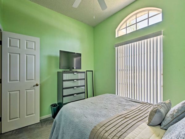 Other Cities  Florida Home 989507