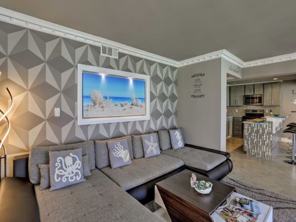 Panama City Beach Condo with Balcony and ocean Views