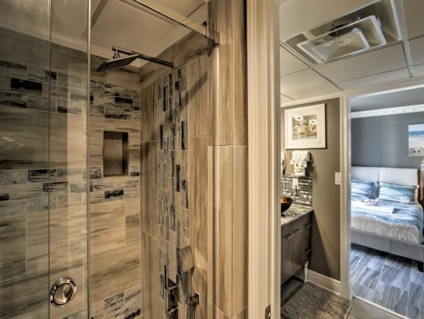 Panama City Beach Condo with Balcony and ocean Views