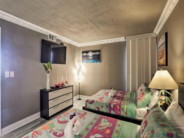 Panama City Beach Condo with Balcony and ocean Views