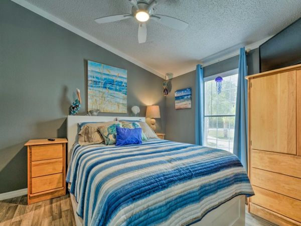 Clearwater Home 989513