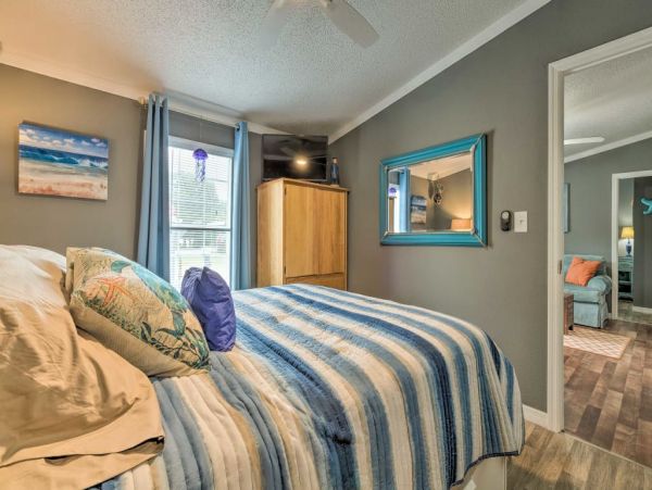 Clearwater Home 989513