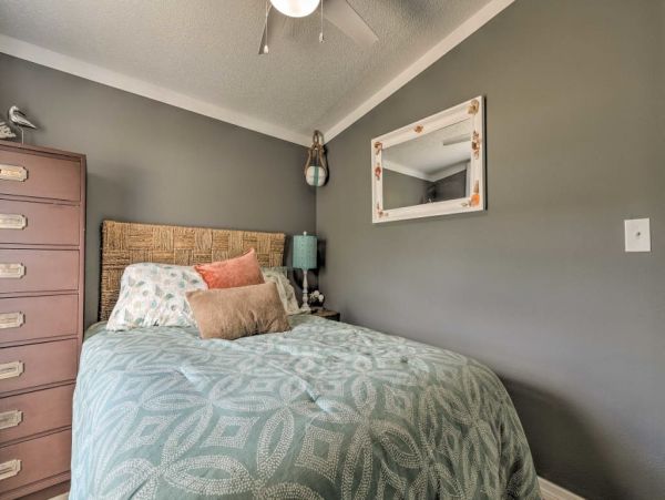 Clearwater Home 989513