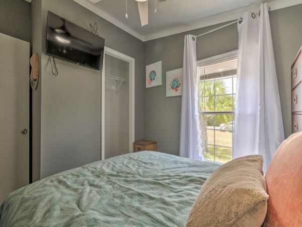 Clearwater Home 989513