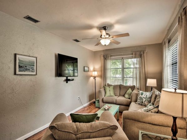 Cocoa Beach Home 989516