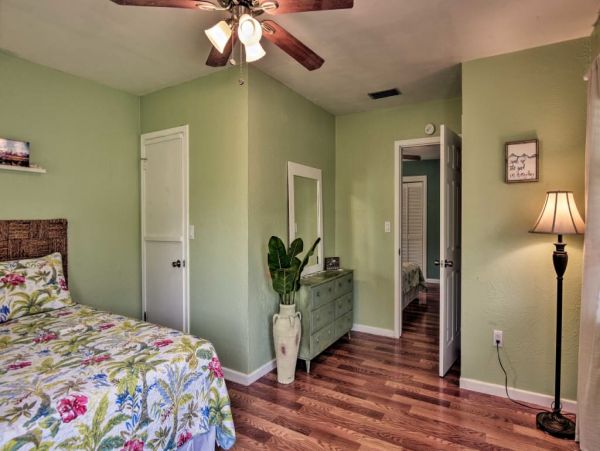 Cocoa Beach Home 989516