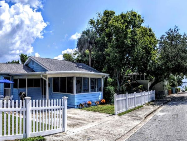 Cocoa Beach Home 989516