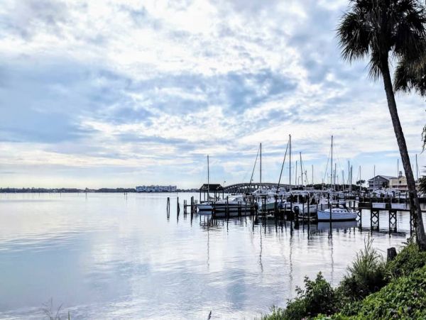 Cocoa Beach Home 989516