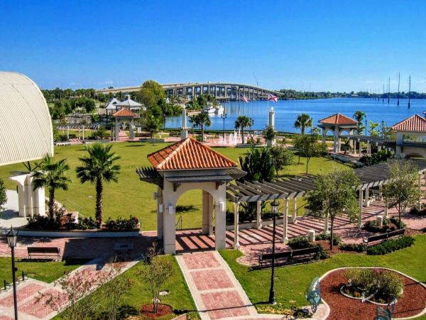 Cocoa Beach Home 989516