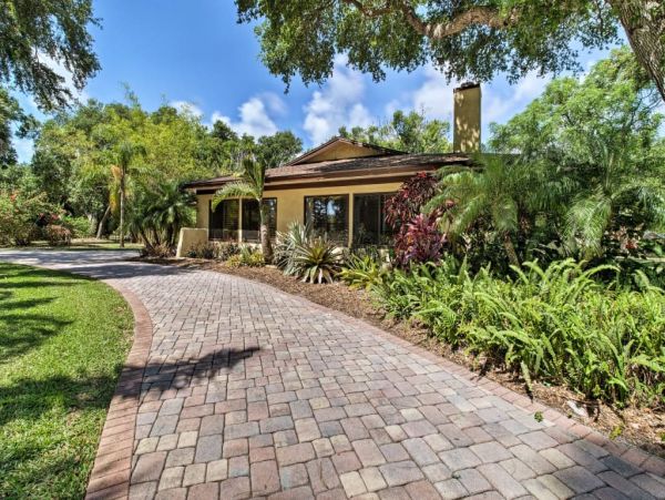 Cocoa Beach Home 989519