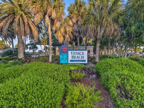 Venice Home 989521