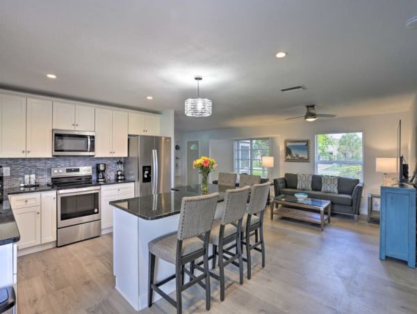 Cape Coral Home 989528