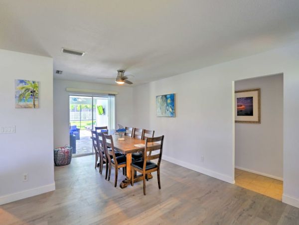 Cape Coral Home 989528