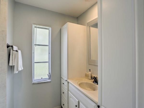 Cape Coral Home 989528