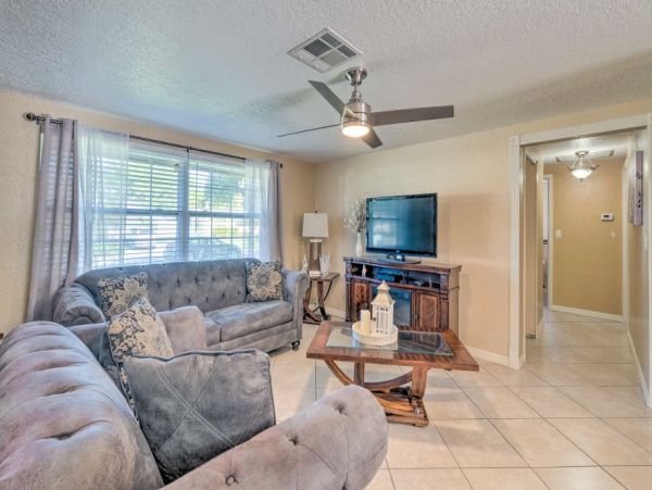 Sarasota Home 989529