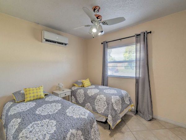 Sarasota Home 989529