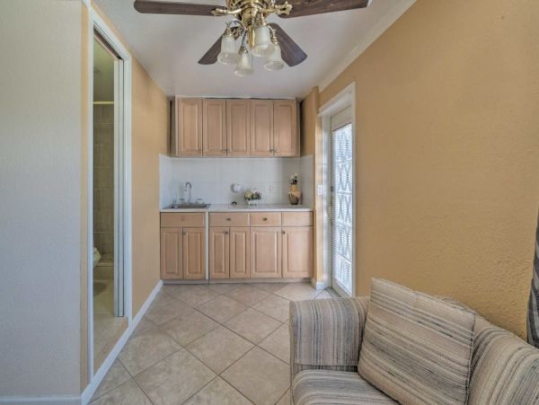 Sarasota Home 989529