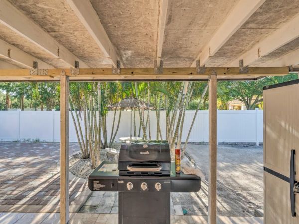 Sarasota Home 989529