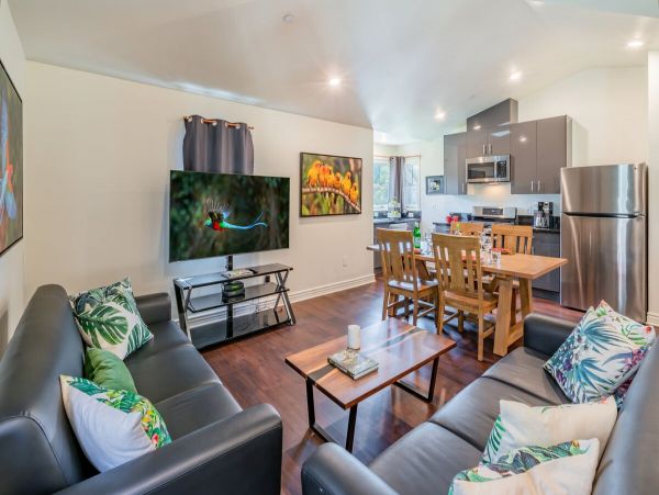 Three Bedroom Santa Barbara Vacation Home Sleeps 8 Guests