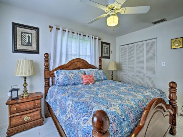St. Petersburg Home 989534