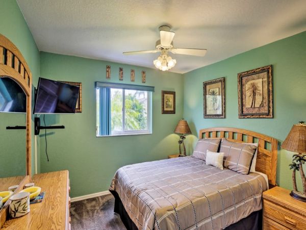 Cape Coral Home 989540
