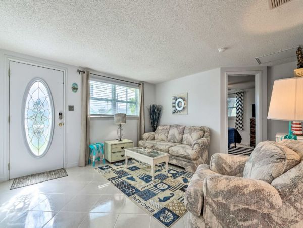 Tampa Home 989545