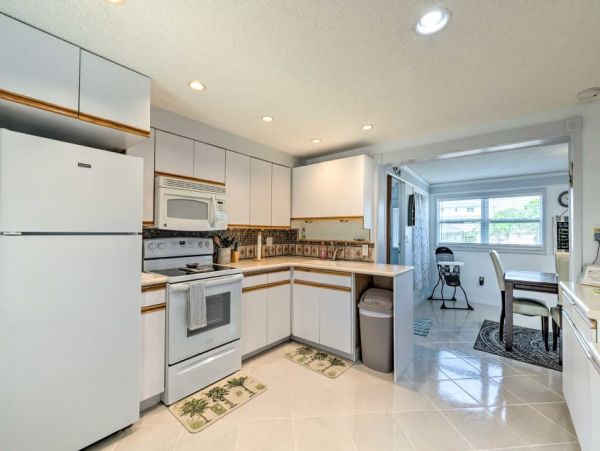 Tampa Home 989545