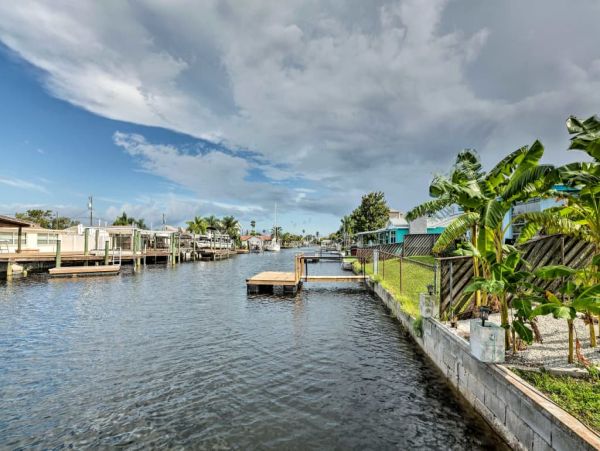 Tampa Home 989545