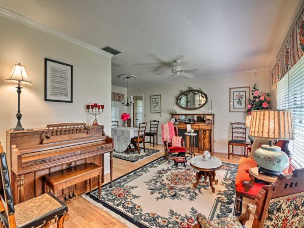 Other Cities  Florida Home 989546
