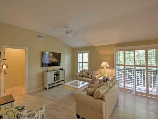 St. Augustine Home 989547