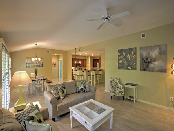 St. Augustine Home 989547