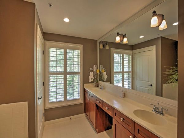 St. Augustine Home 989547