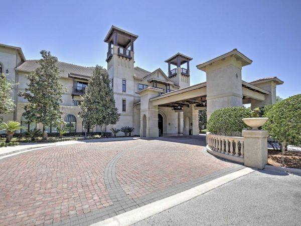 St. Augustine Home 989547