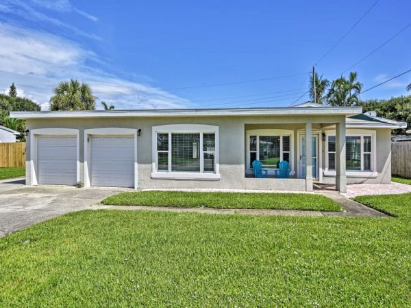 Cocoa Beach Home 989550